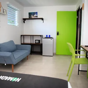 https://nomada-beach-hostel-isla-verde.comcaribbean.com